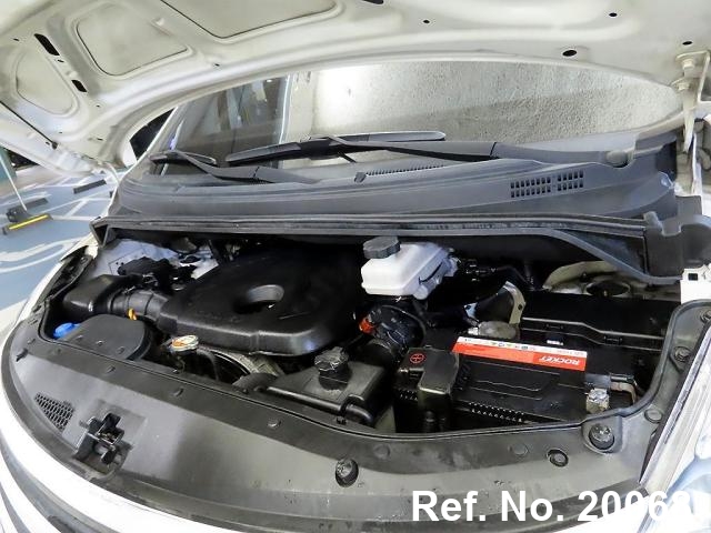  Hyundai / Grand Starex Stock No. 20068